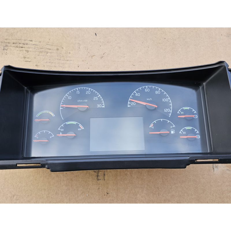 Панель приладів VOLVO 20466983-P01