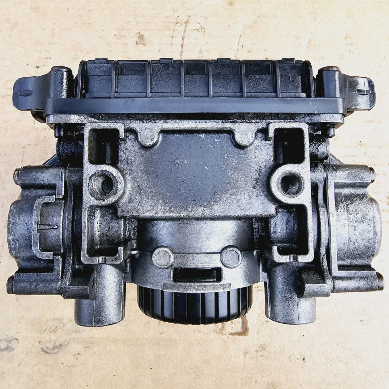 Кран EBS Модулятор EBS MAN TGL TGM 81521066065  WABCO  4801041060