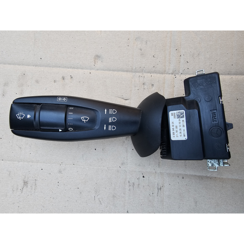 Підрульовий перемикач поворотів Mercedes Actros  0095453324