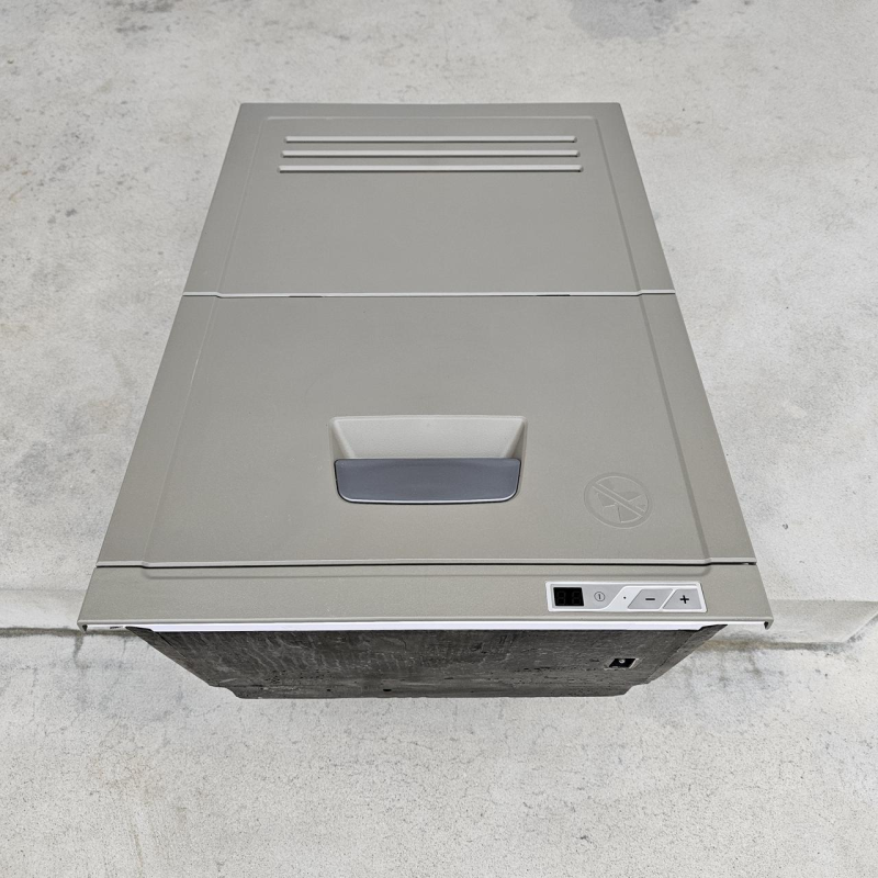 Холодильник VOLVO FH/FM EEV 82077381 Холодильник VOLVO FH/FM EEV 82077381