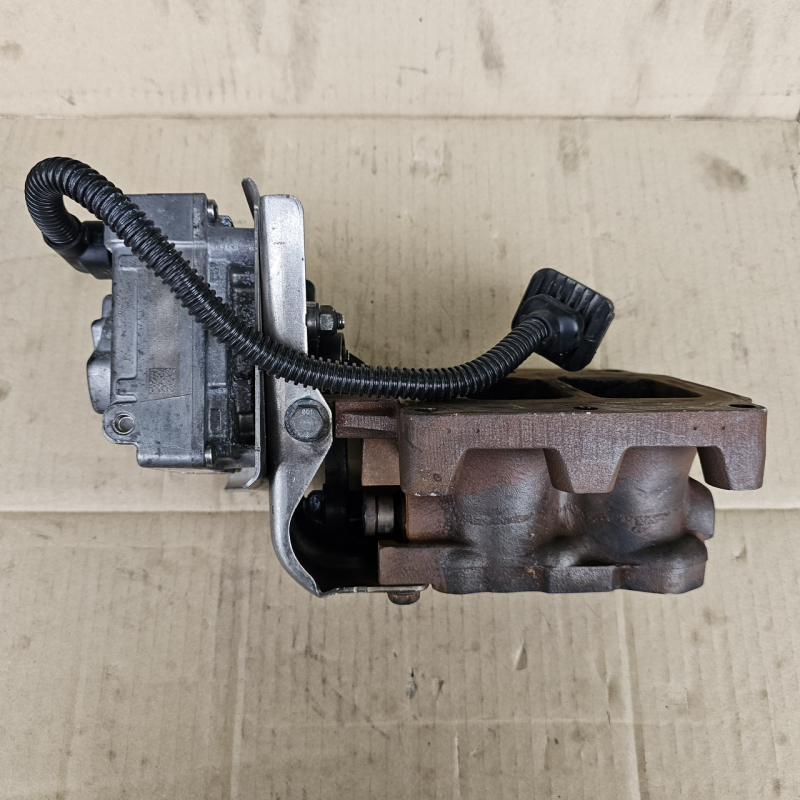 Клапан Заслонки EGR 51.08150-6176 MAN TGX/TGS EURO6 Клапан Заслонки EGR 51.08150-6176 MAN TGX/TGS EURO6