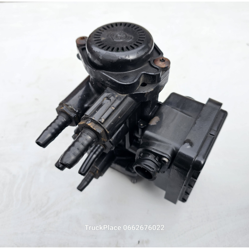 81523016213 Кран керування гальмами причепа MAN TGX/TGS/TGS/TGA 81523016213 Кран керування гальмами причепа MAN TGX/TGS/TGS/TGA