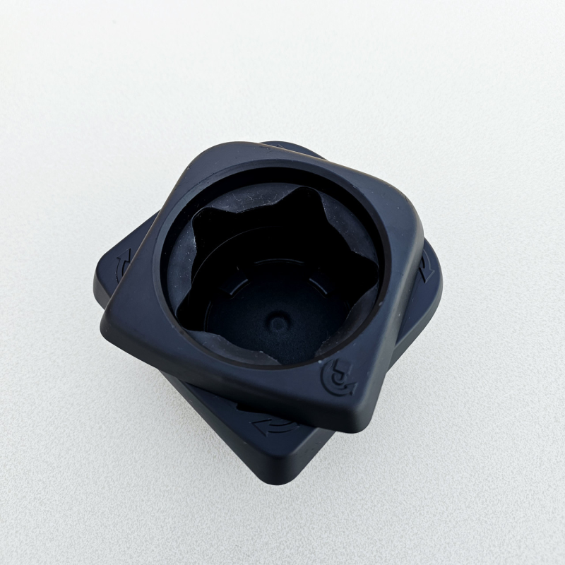 Підстаканник MAN TGX TGS  81617016691