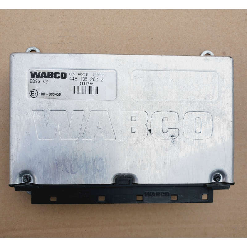 Блок EBS 3. DAF 1980700 WABCO 4461352030 Блок EBS 3. DAF 1980700 WABCO 4461352030